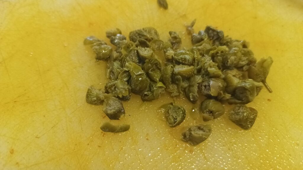 Capperi sottaceto tritati 