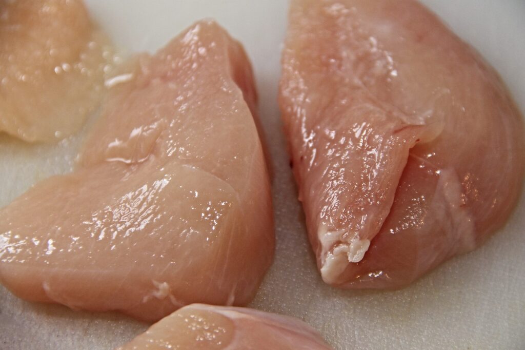 carne di pollo petto 