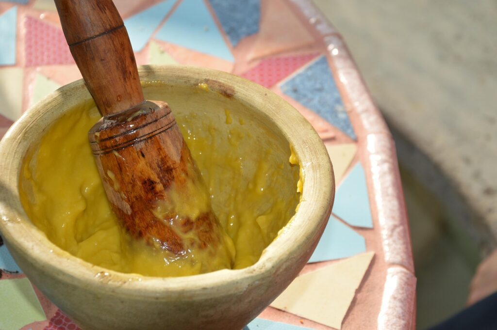 salsa aioli mortaio