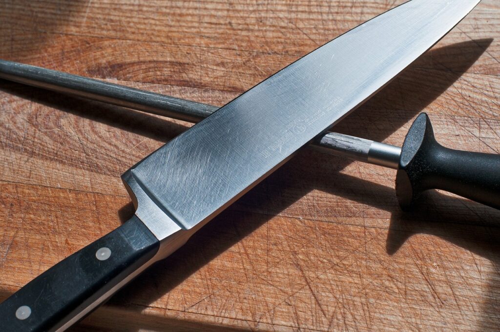 Coltello tagliere affilare