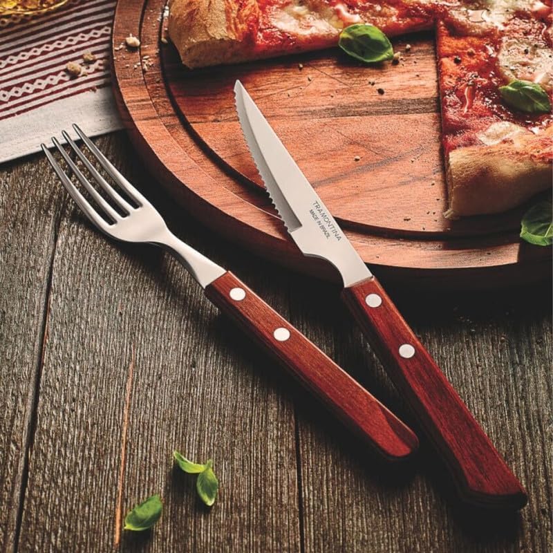coltelli da bistecca seghettati