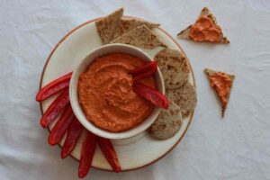 muhammara aglio nero servizio