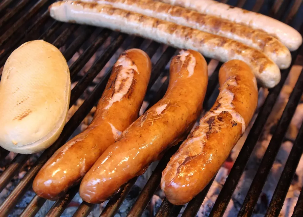 cottura wurstel barbecue