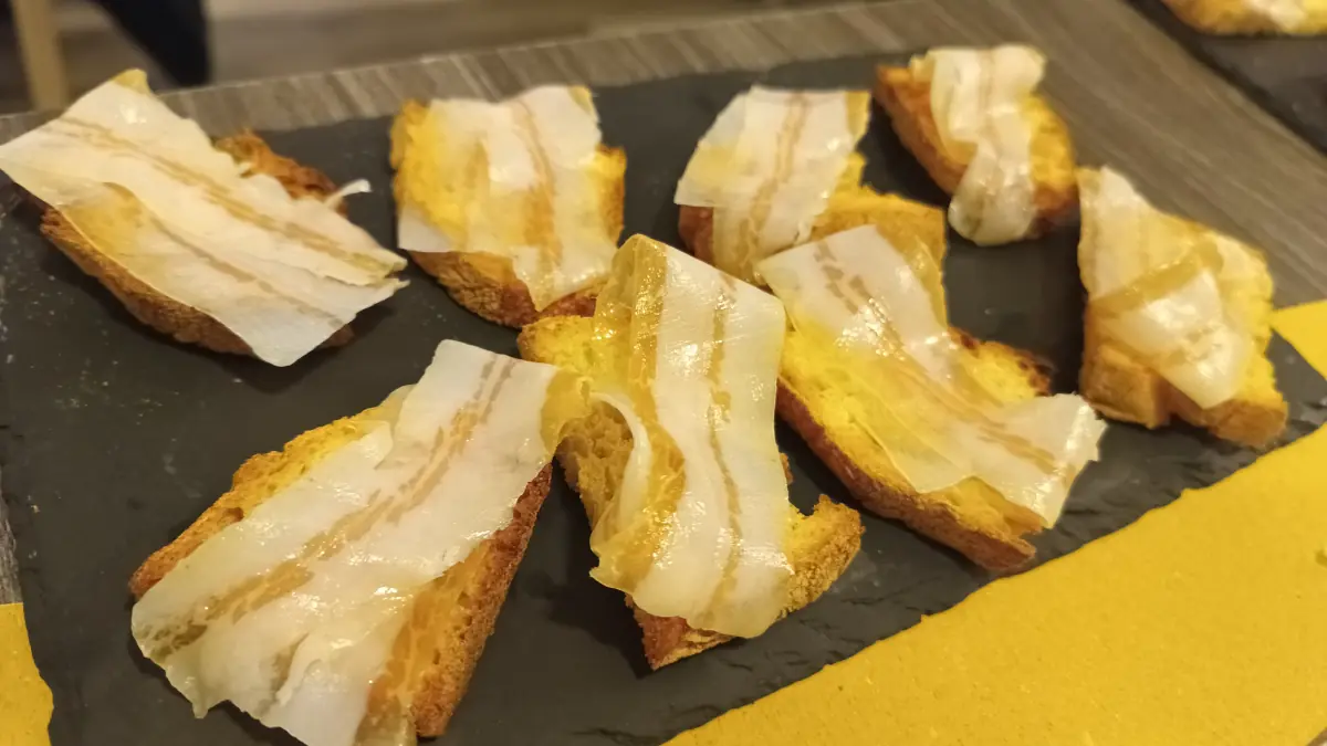 bruschette con lardo di colonnata